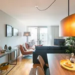 Insight Cedofeita- Parking, Balconies & Ac شقة