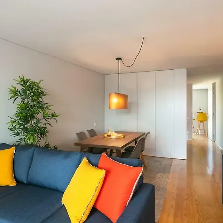 Insight Cedofeita- Parking, Balconies & Ac Daire Porto