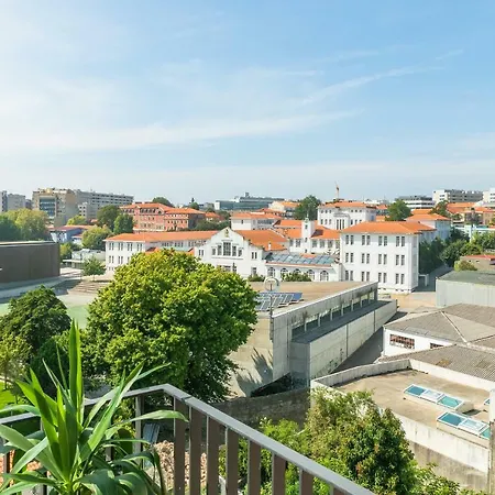 Insight Cedofeita- Parking, Balconies & Ac Porto