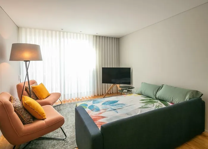 公寓 Insight Cedofeita- Parking, Balconies & Ac *