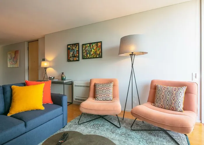 Insight Cedofeita- Parking, Balconies & Ac